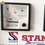 Ảnh đồng hồ của ổn áp standa 30KVA DRI