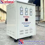 Biến áp cách ly Standa 30KVA dải 380V - 220V - 200V mặt nghiêng của máy