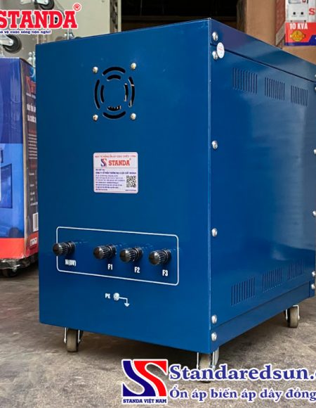 biến áp cân pha Standa 25KVA 3x25 mặt sau của máy