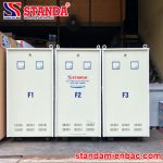 ổn áp Standa 400KVA 3 pha dải 304V - 420V mặt trước của máy