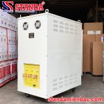 ổn áp Standa 400KVA dải 304V - 420V mặt sau của máy